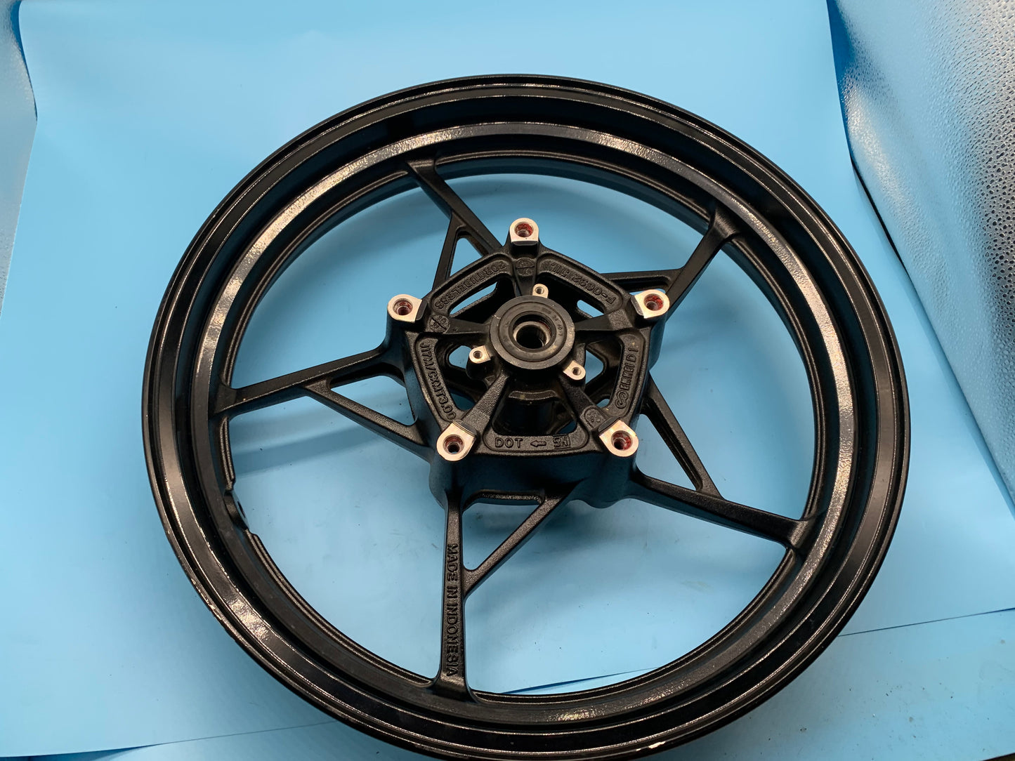 18-23 KAWASAKI EX400 ER400 Z400 Front Wheel Rim 41073-0752-QT
