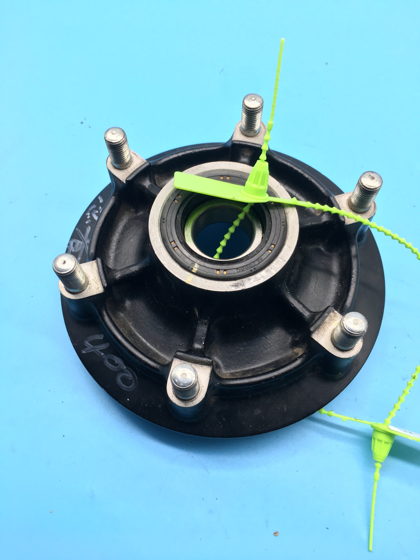 13-23 KAWASAKI ER400 Ninja400/300 Rear Wheel Rim Hub Coupling 42033-0574
